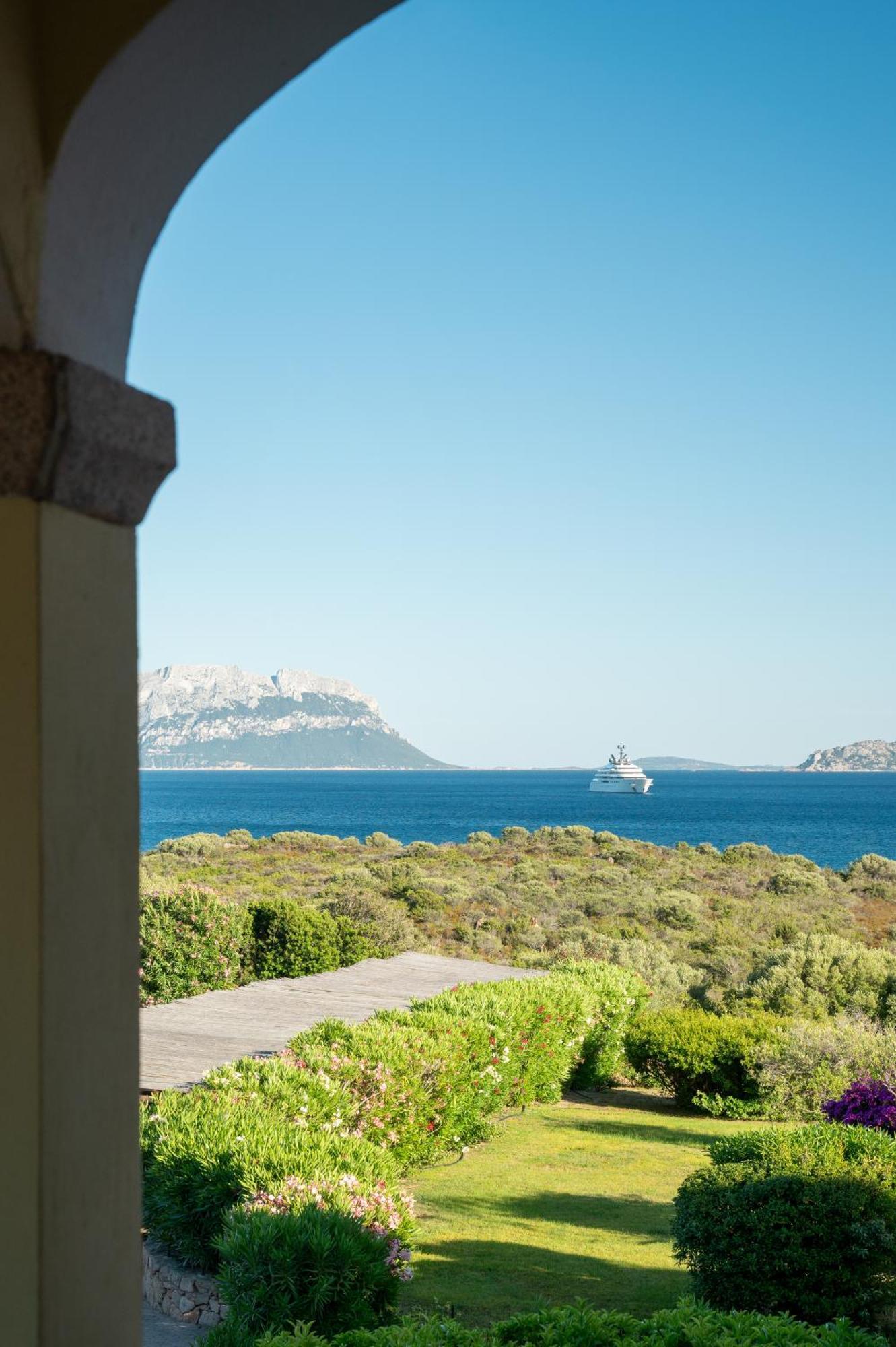 Spiaggia Bianca Pedra Rosa - Your House In Sardinia Golfo Aranci Exterior foto